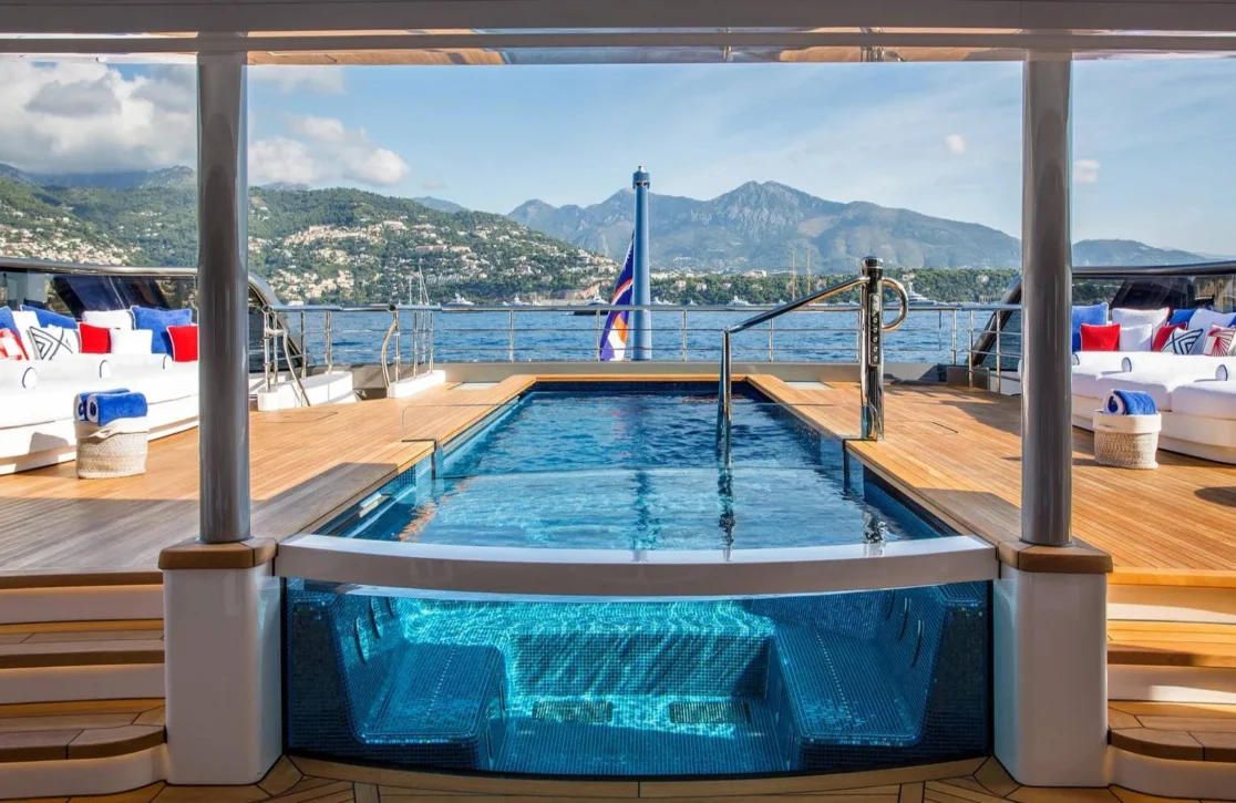 An image of CC-Summer yacht