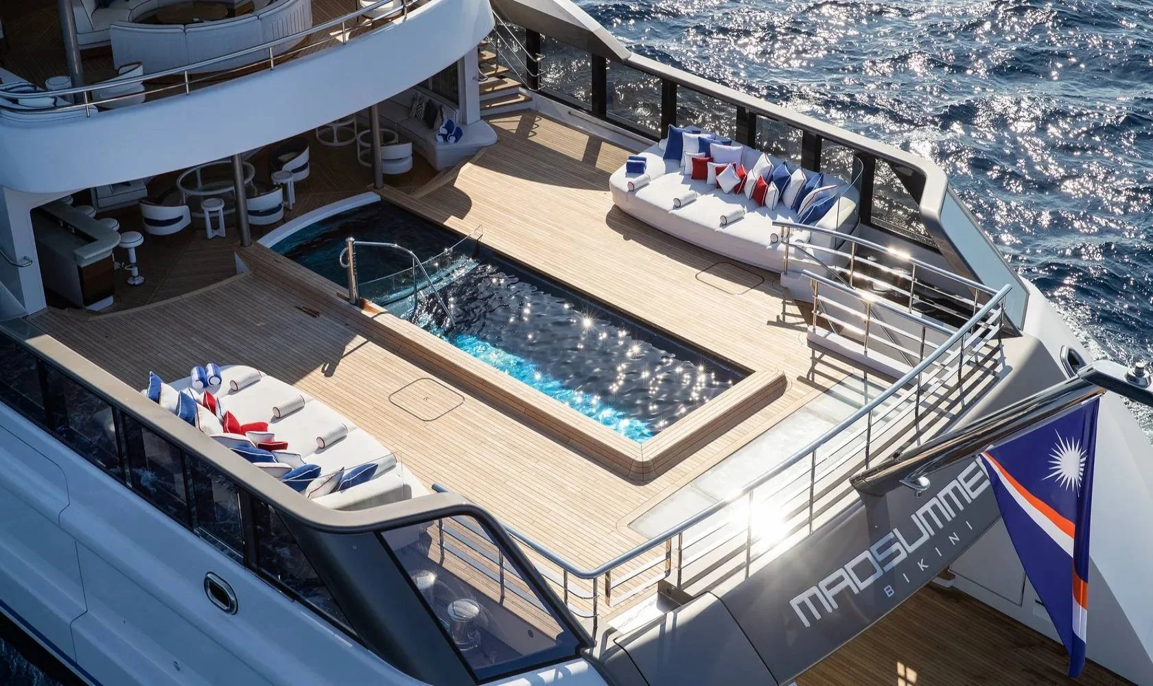 An image of CC-Summer yacht