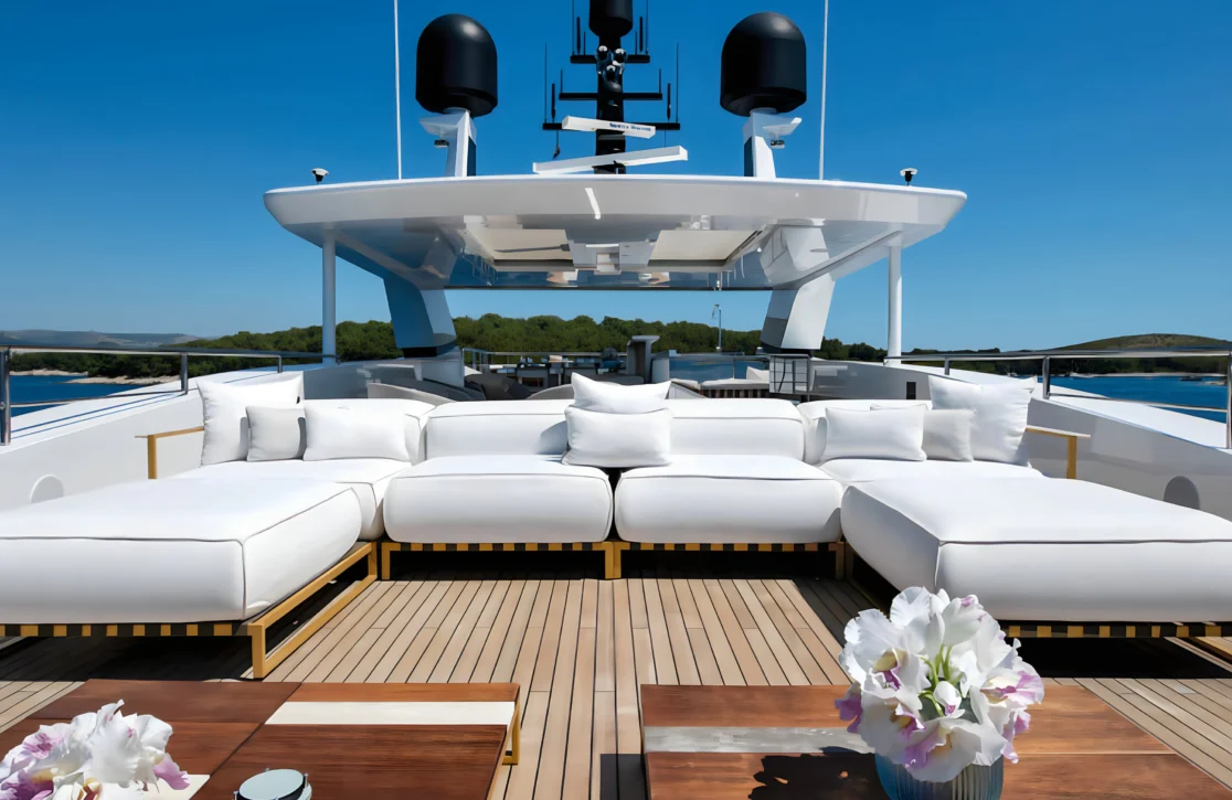 An image of Silver Fox yacht