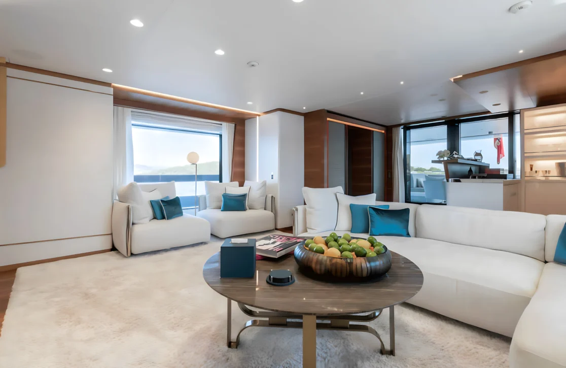 An image of Silver Fox yacht