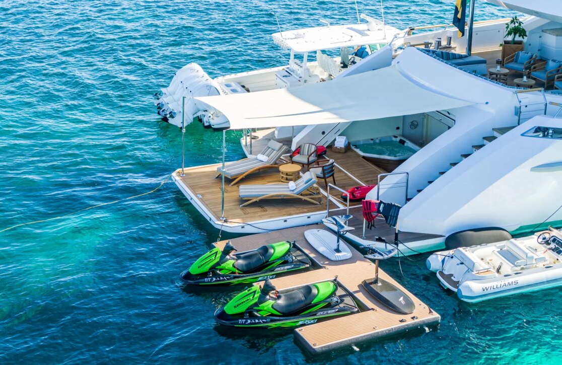 An image of Babas yacht