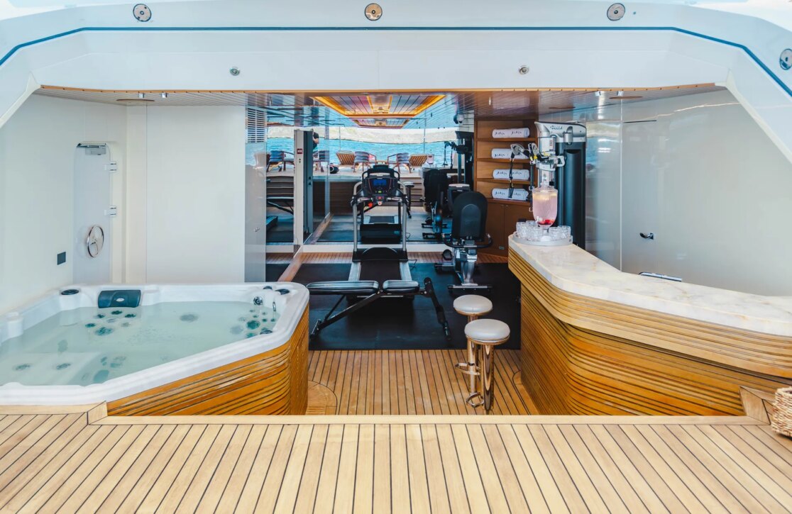 An image of Babas yacht
