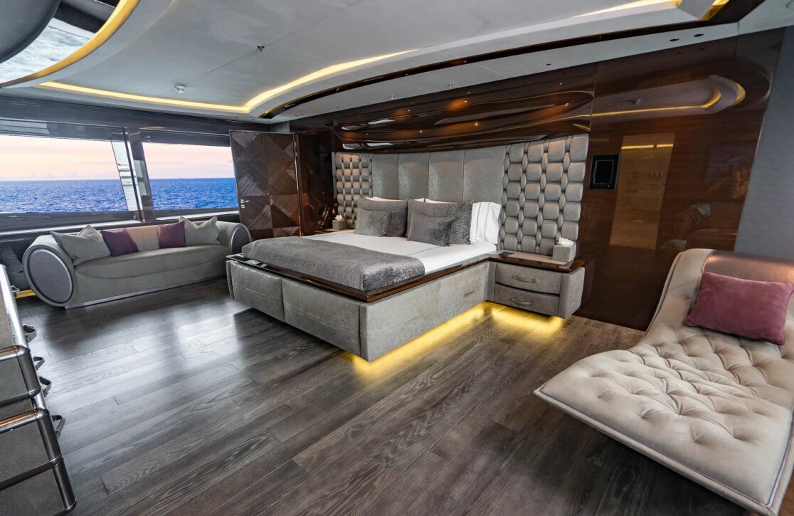 An image of Babas yacht
