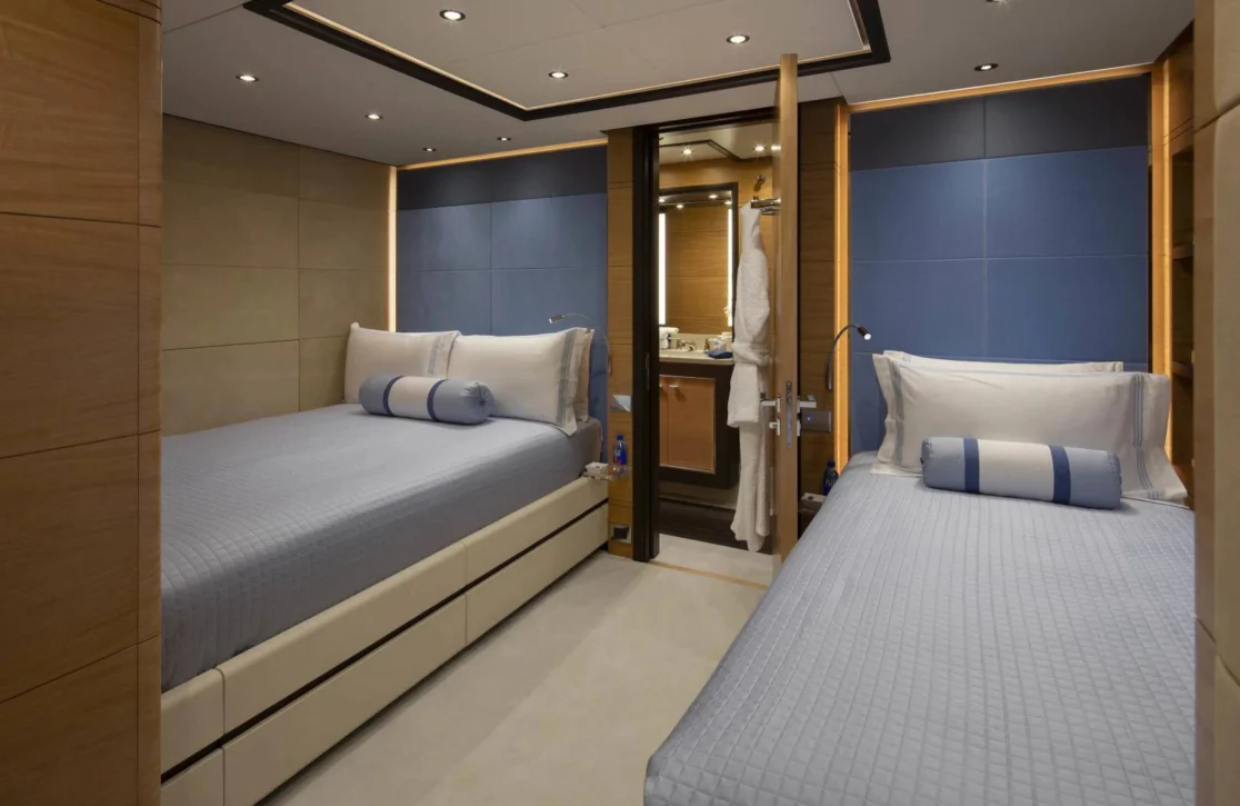 An image of Skyler yacht