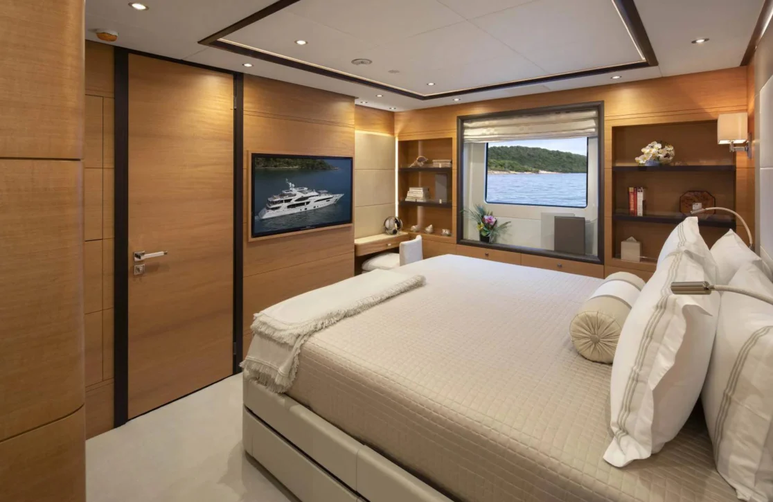 An image of Skyler yacht