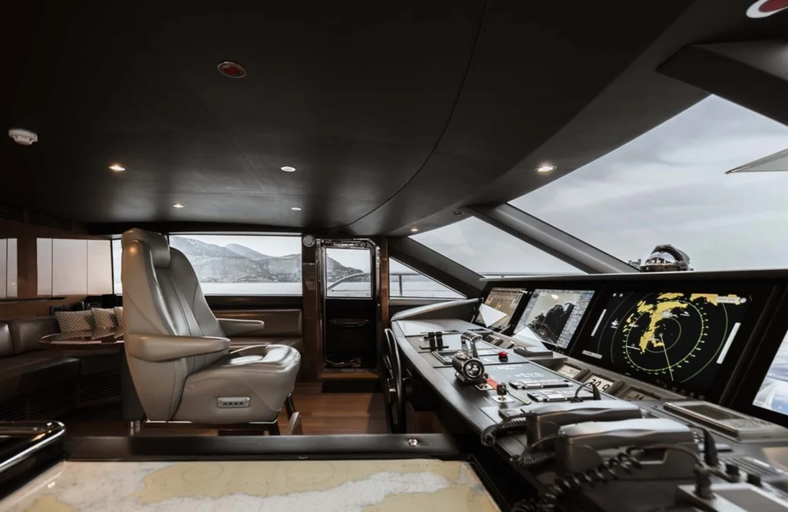 An image of Riviera Living yacht
