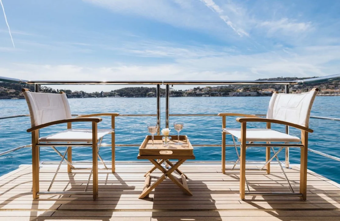 An image of Riviera Living yacht