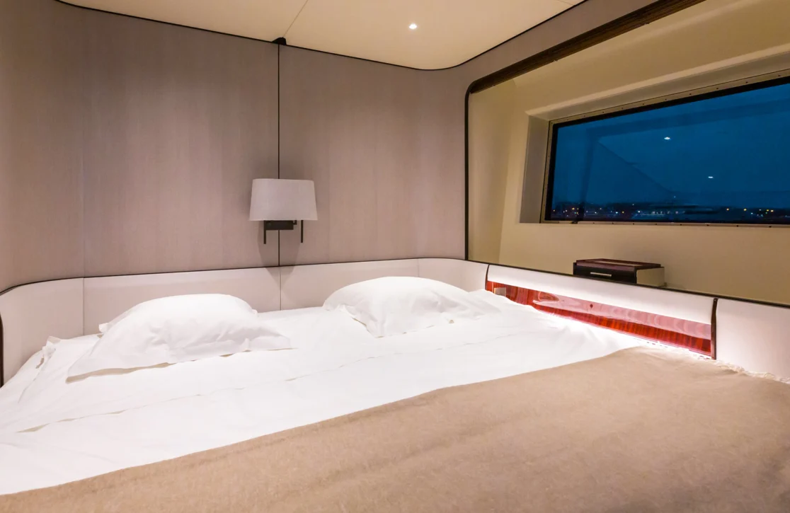 An image of Heed yacht