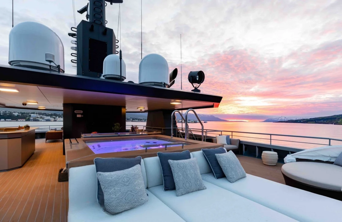 An image of Q yacht