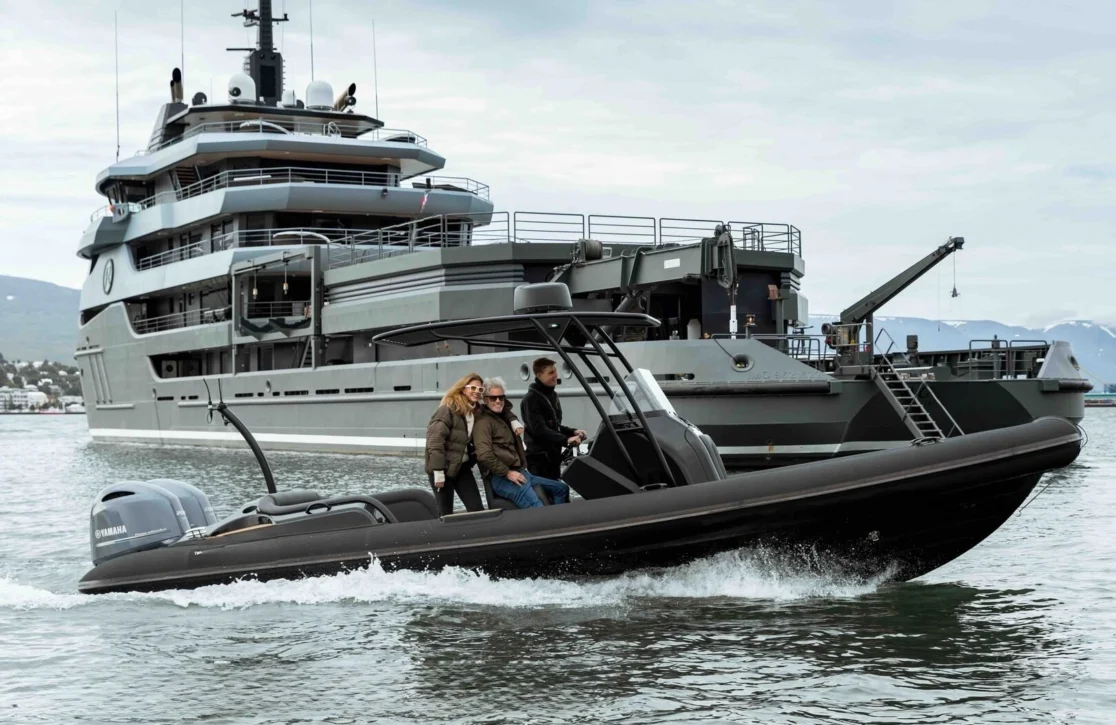 An image of Q yacht