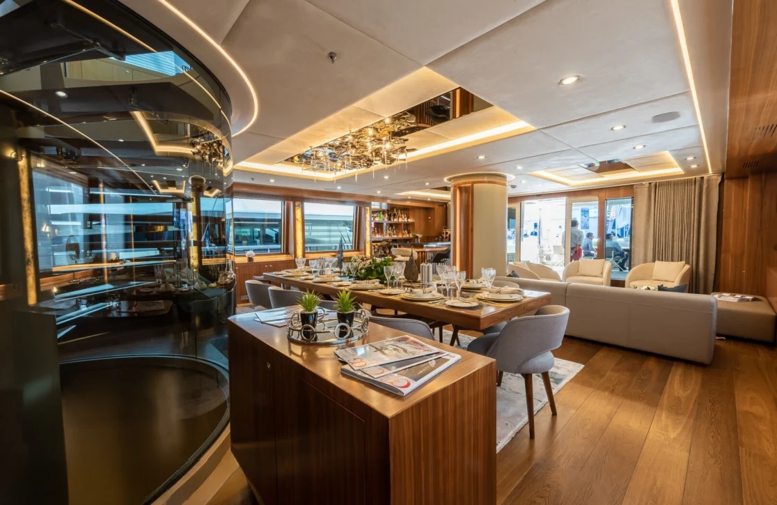 An image of Aresteas yacht