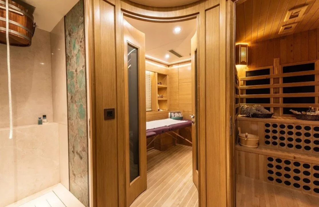 An image of Aresteas yacht