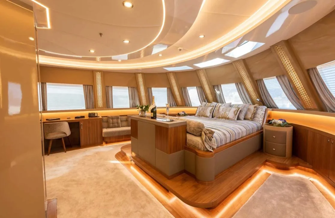 An image of Aresteas yacht