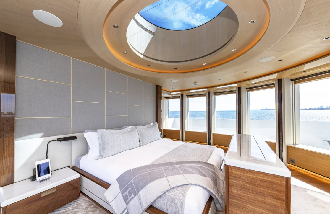 An image of Top Five II yacht