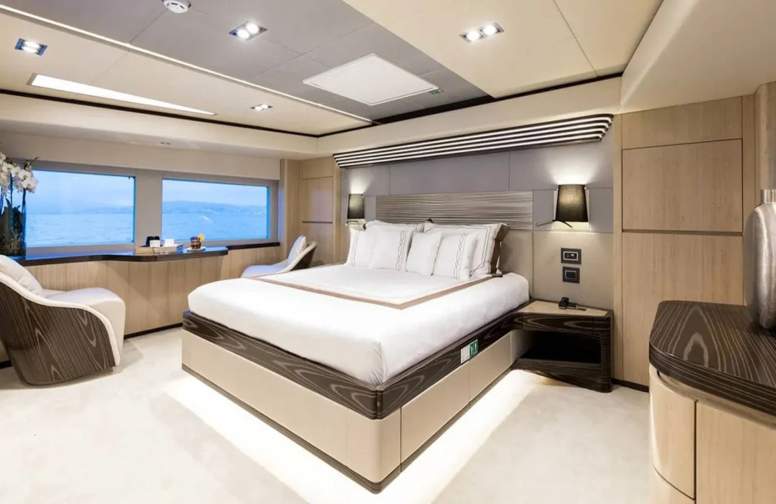 An image of Legacy yacht