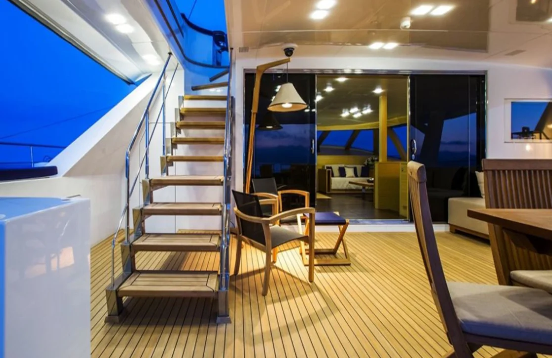 An image of Huitane yacht