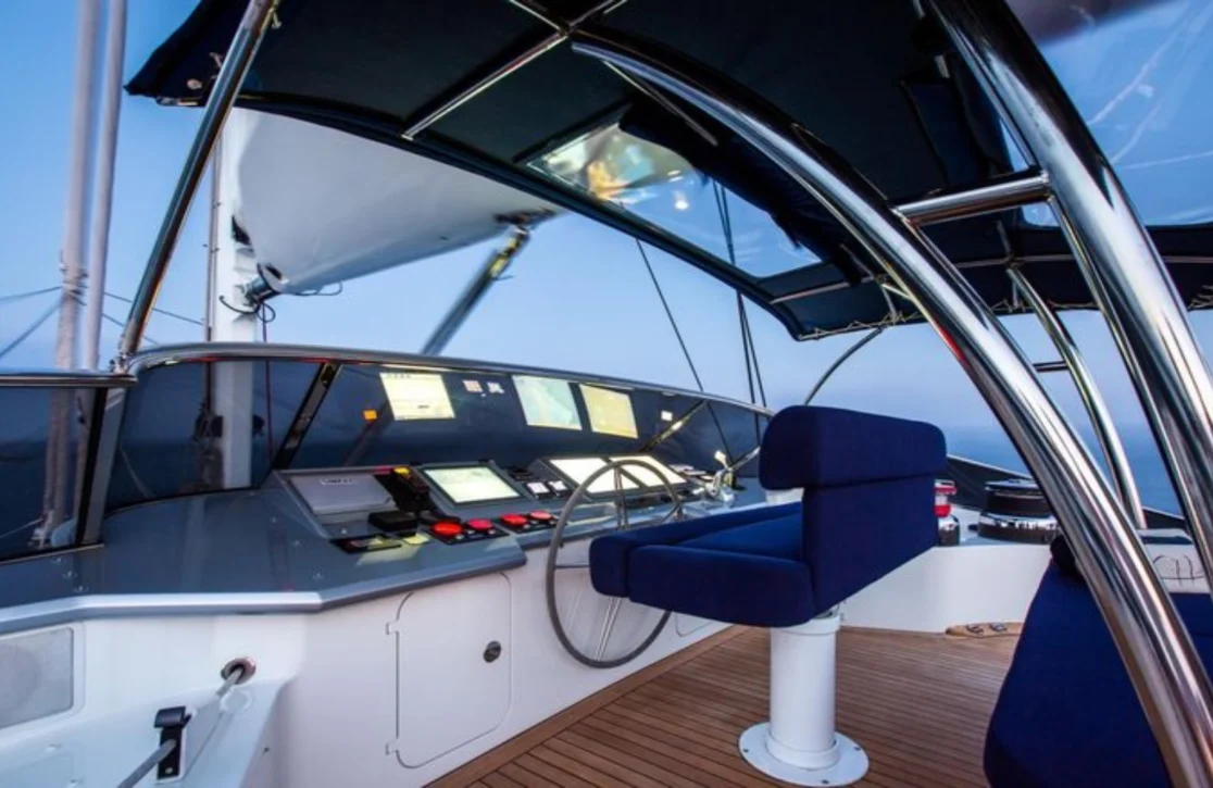 An image of Huitane yacht