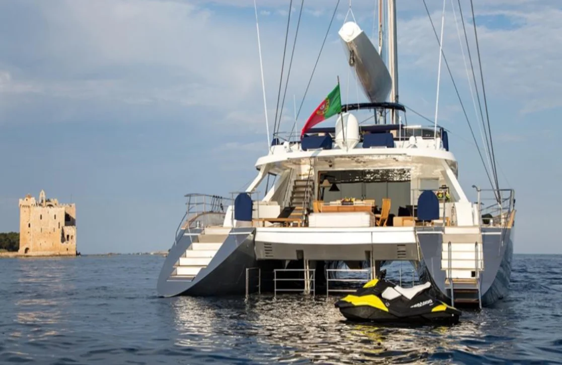 An image of Huitane yacht
