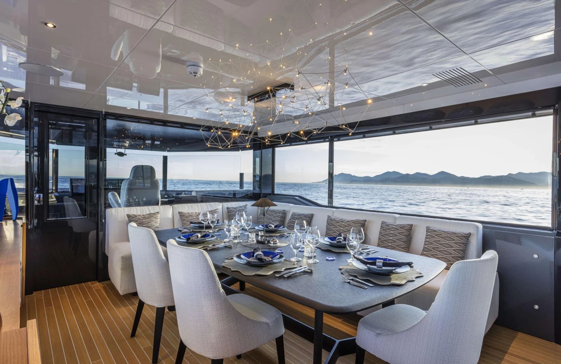 A preview of interior Dining