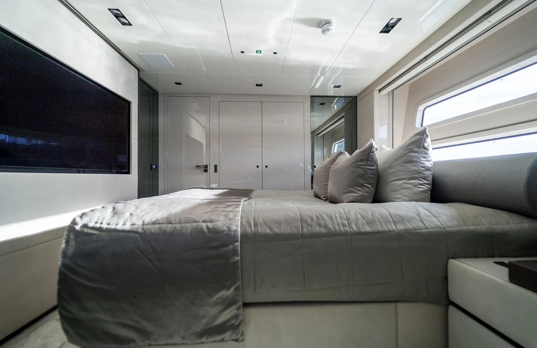 A preview of interior Bedroom cabin