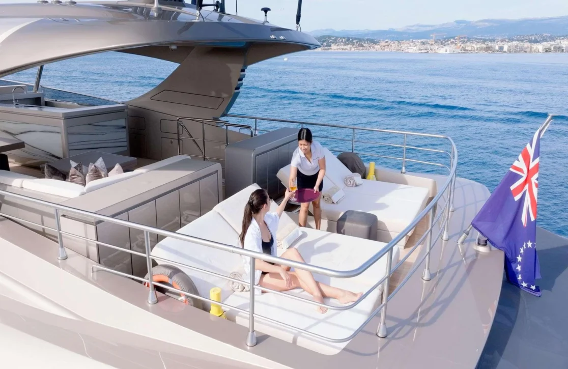 An image of The Palm yacht