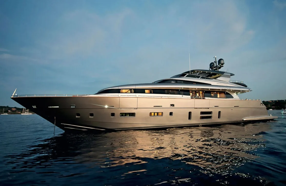 An image of The Palm yacht