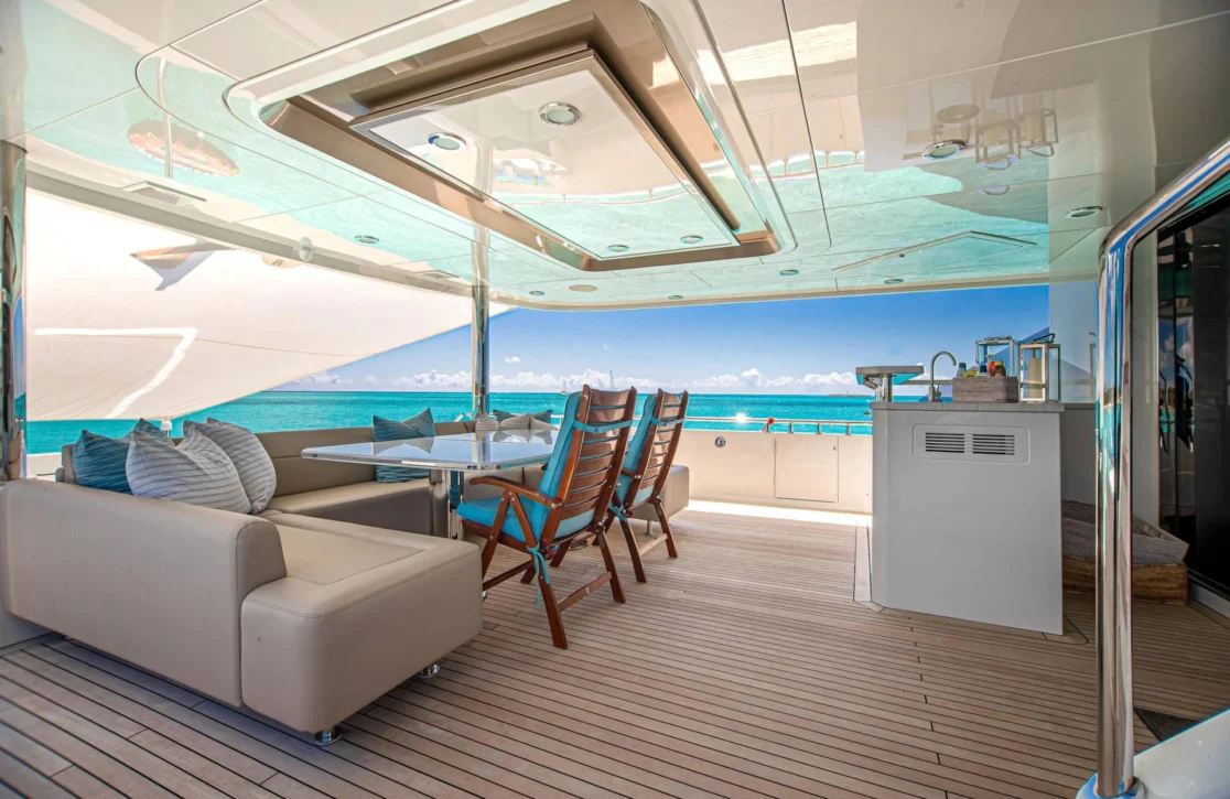 An image of I C yacht