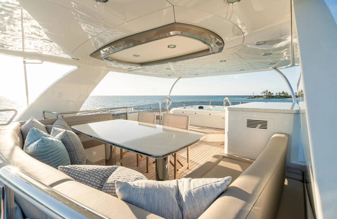 An image of I C yacht