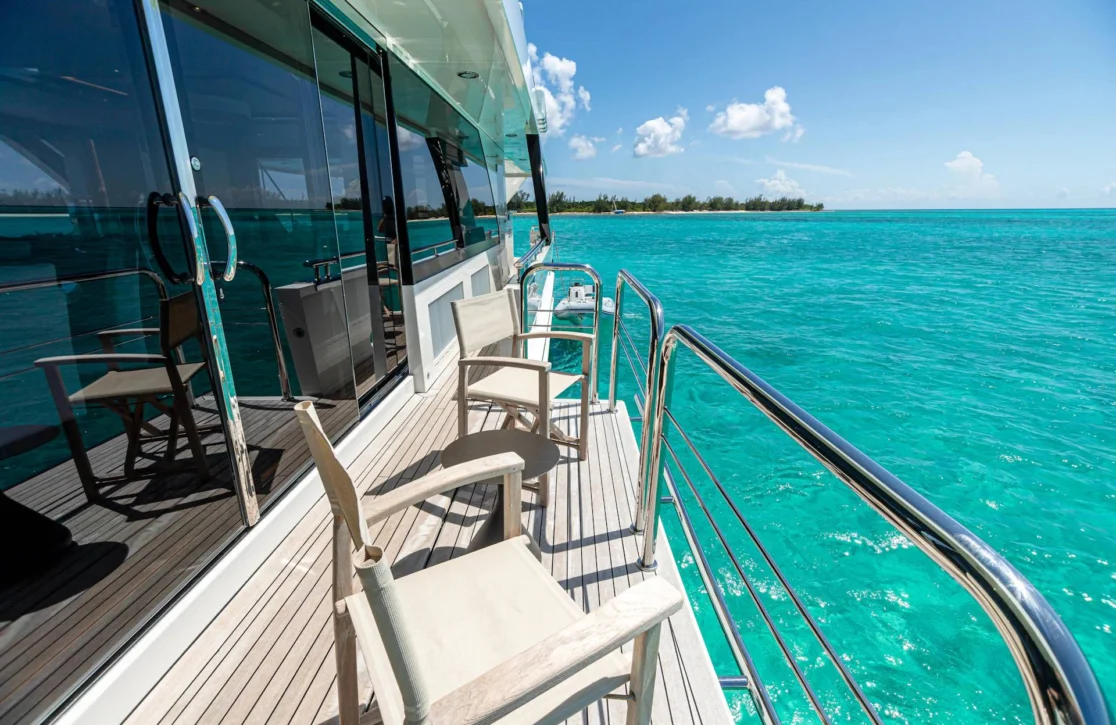 An image of I C yacht