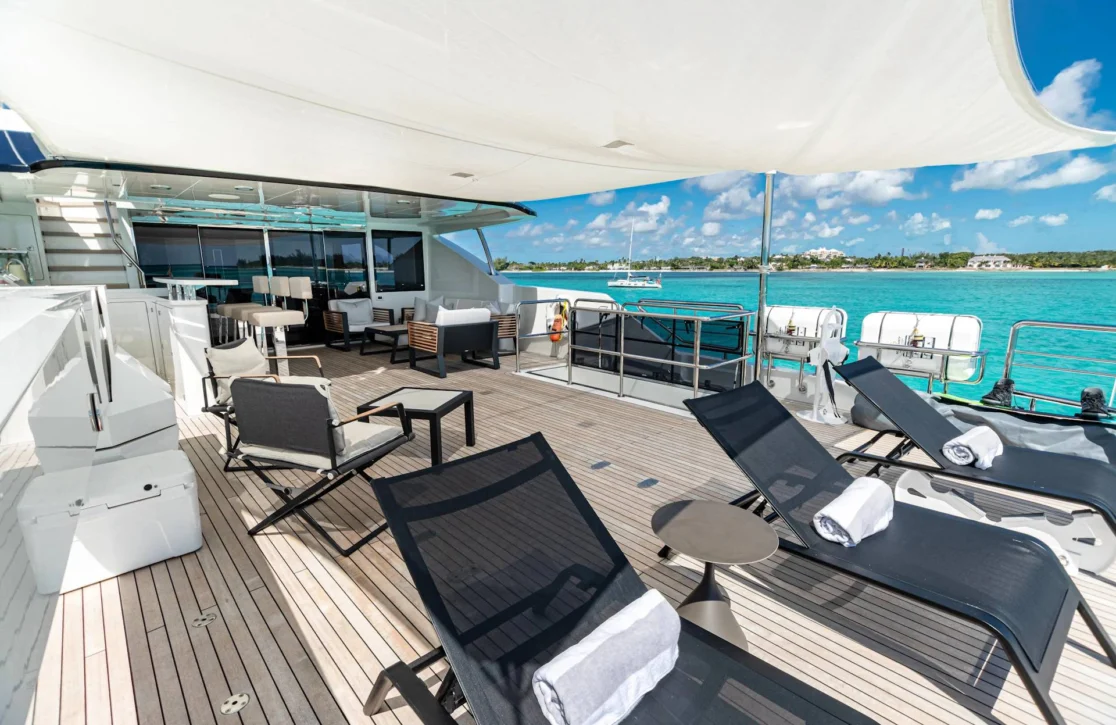 An image of I C yacht