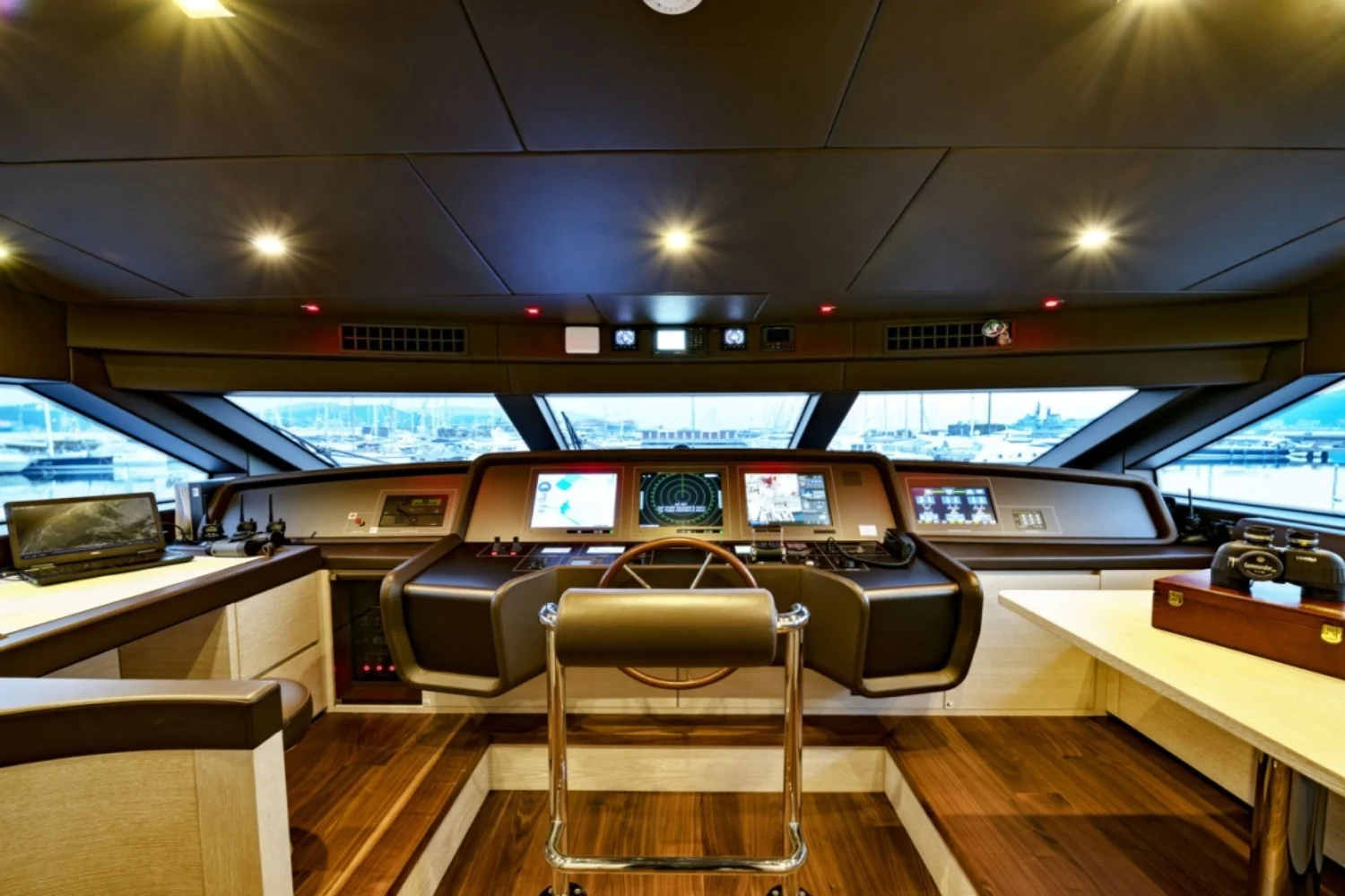 A preview of interior Bridge driving area