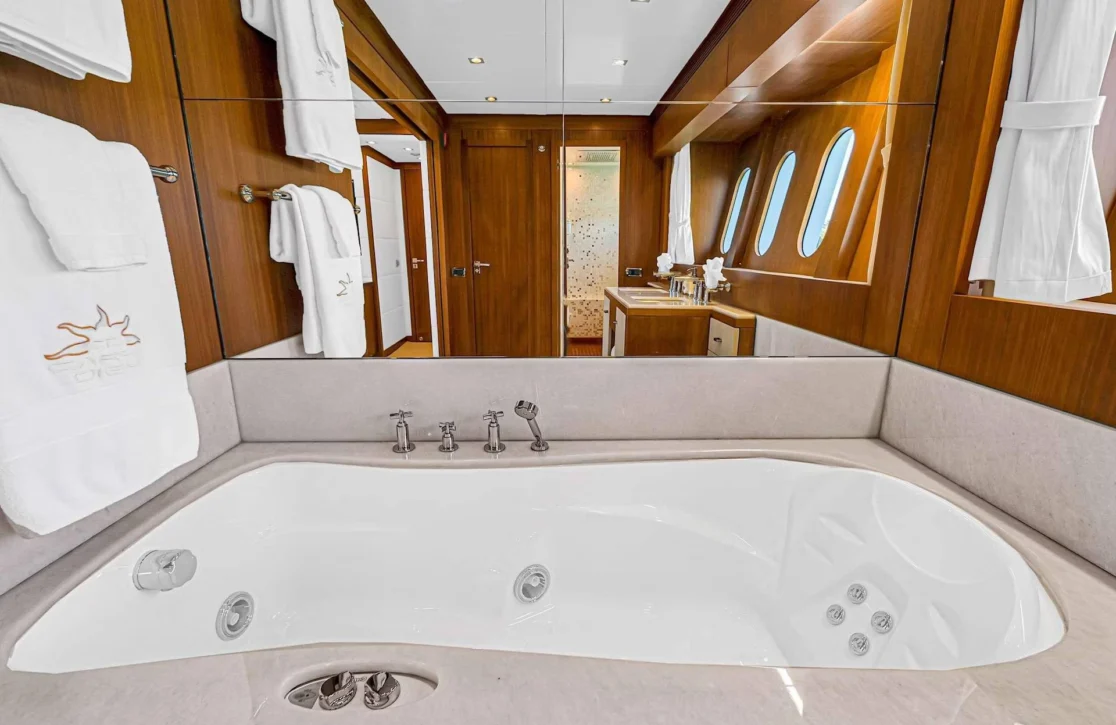 An image of Carpe Diem yacht