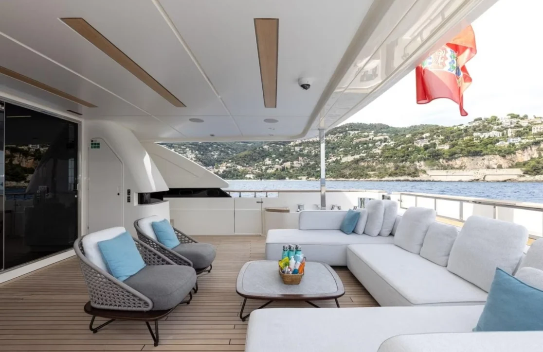 An image of Eros yacht