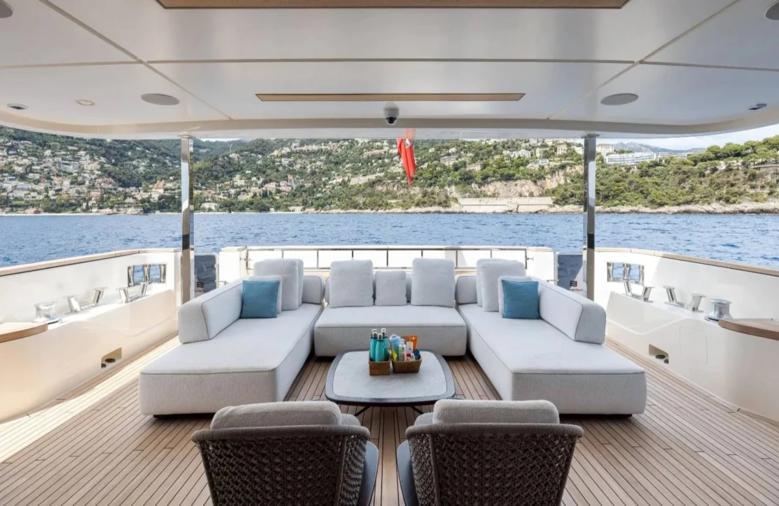 An image of Eros yacht