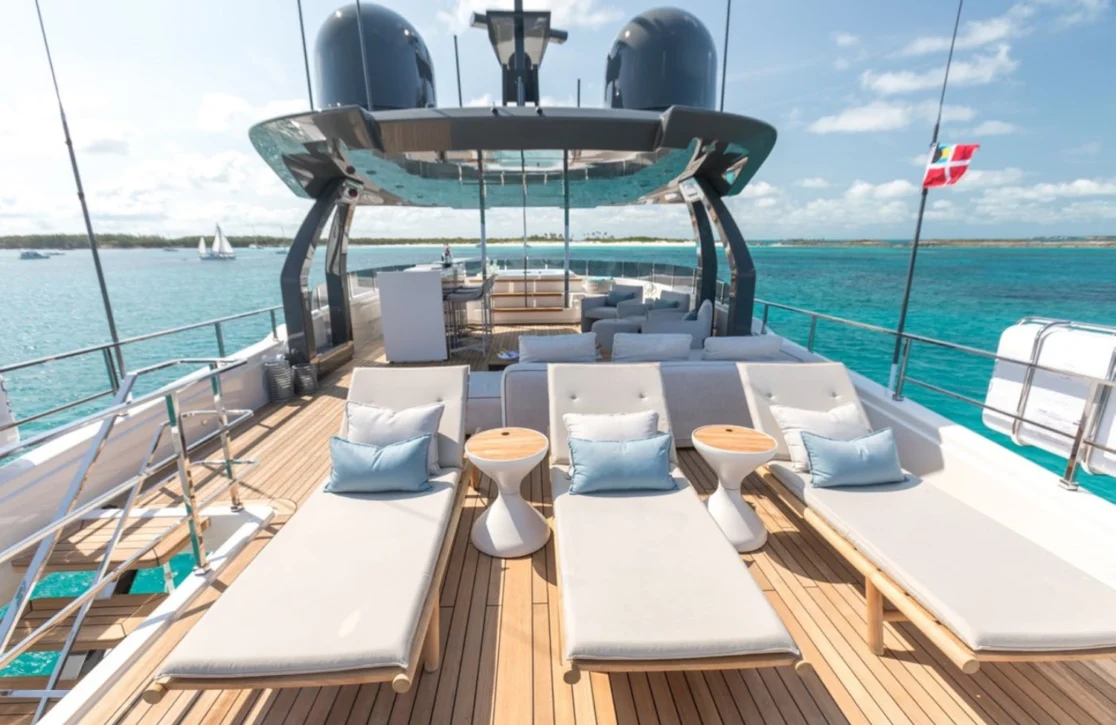 An image of Eros yacht