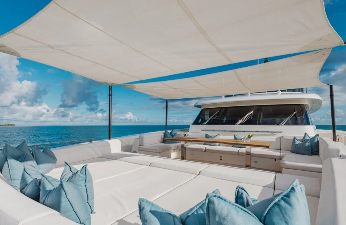 An image of Eros yacht