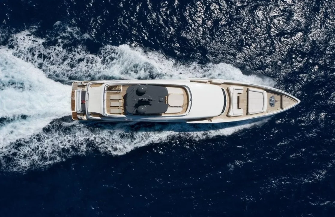 An image of Eros yacht