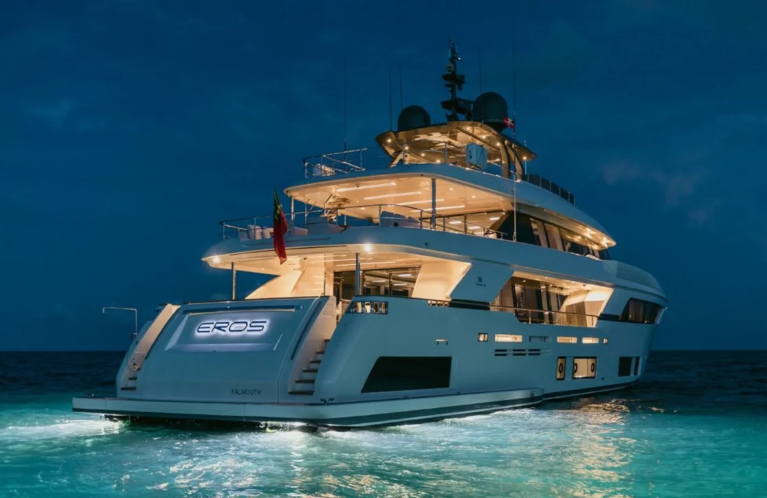 An image of Eros yacht