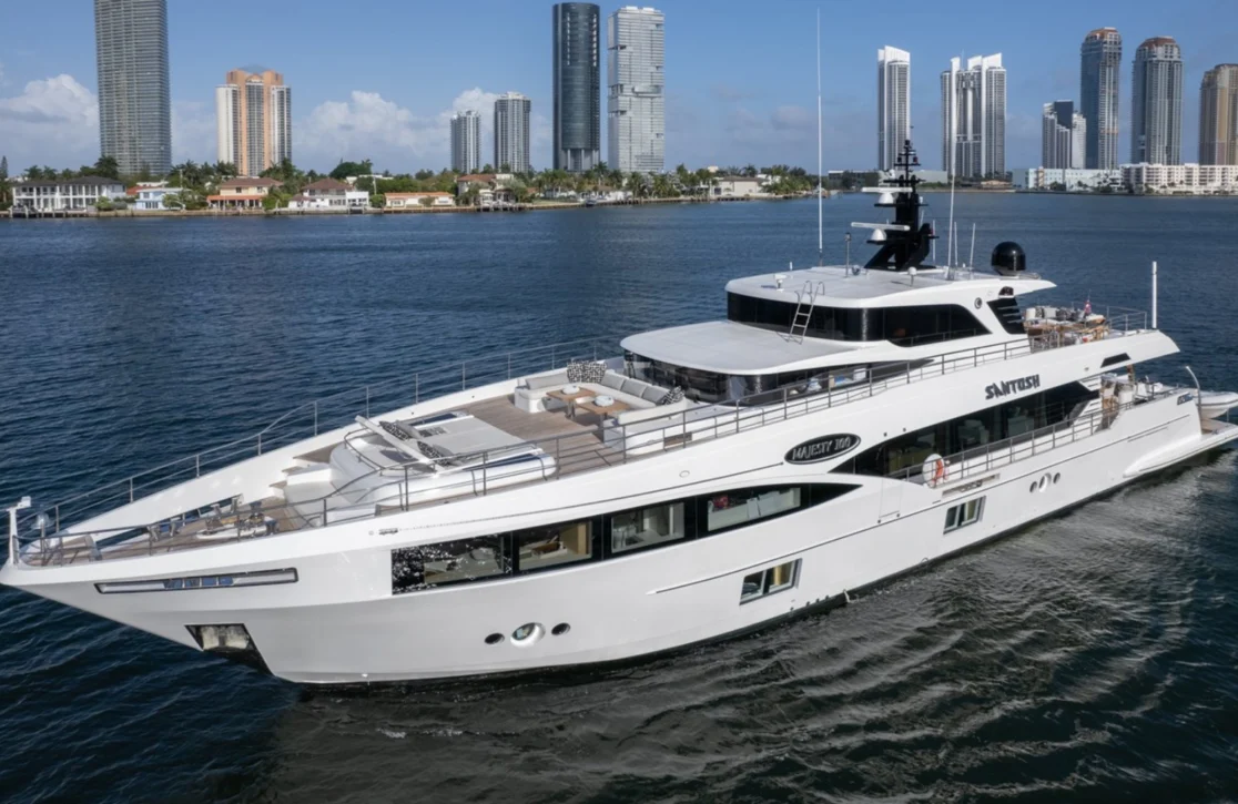 An image of Santosh yacht