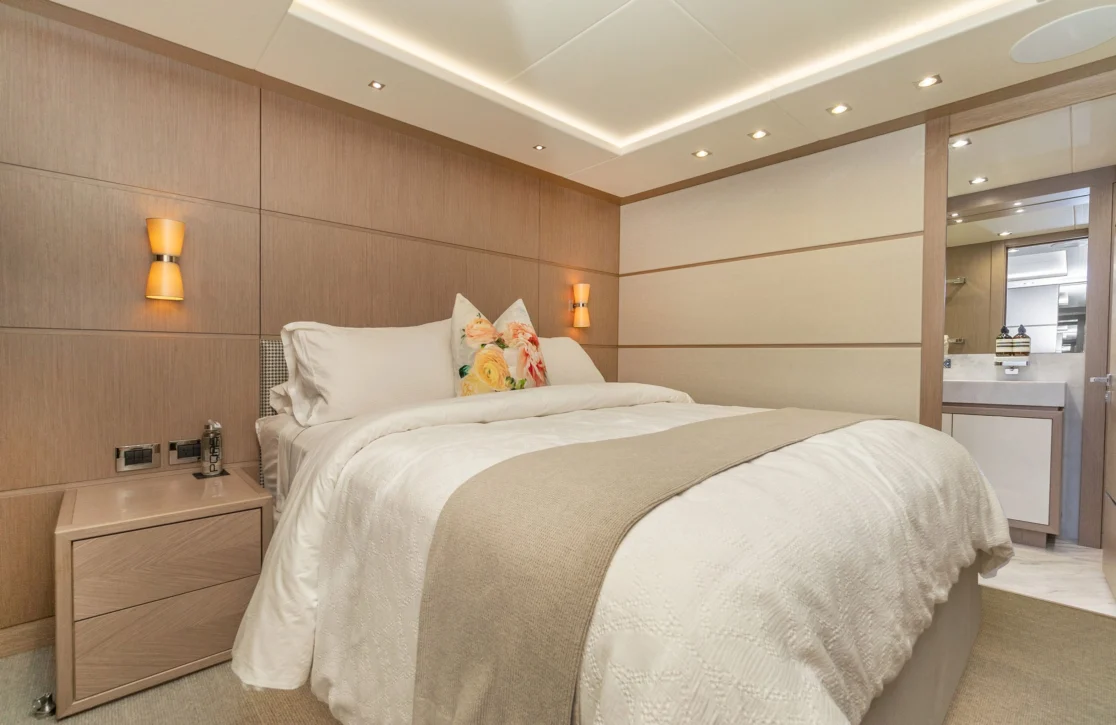 An image of Pops yacht