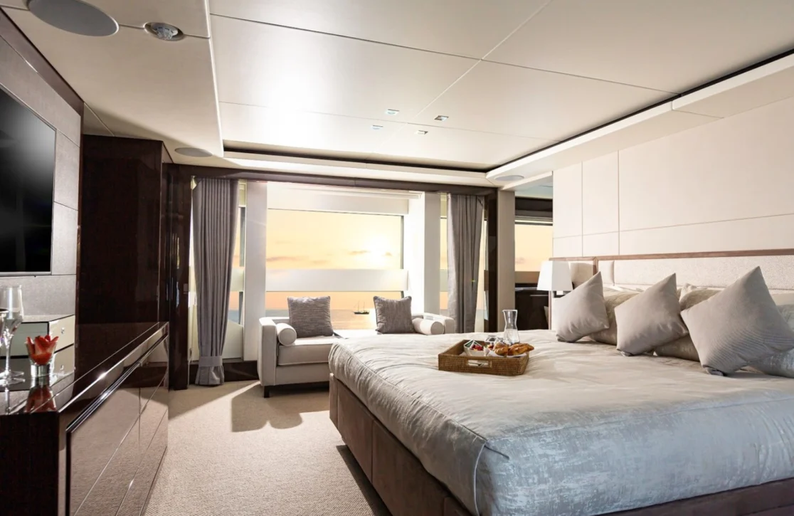 An image of Legende yacht