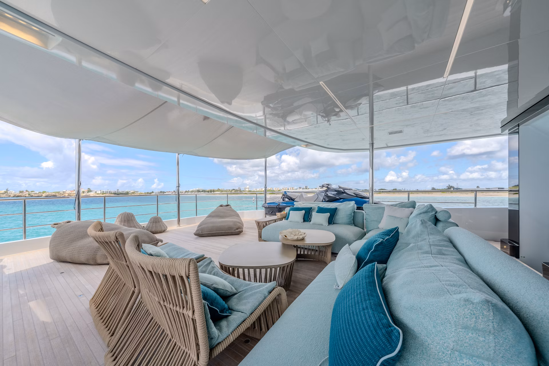 An image of Emocean yacht