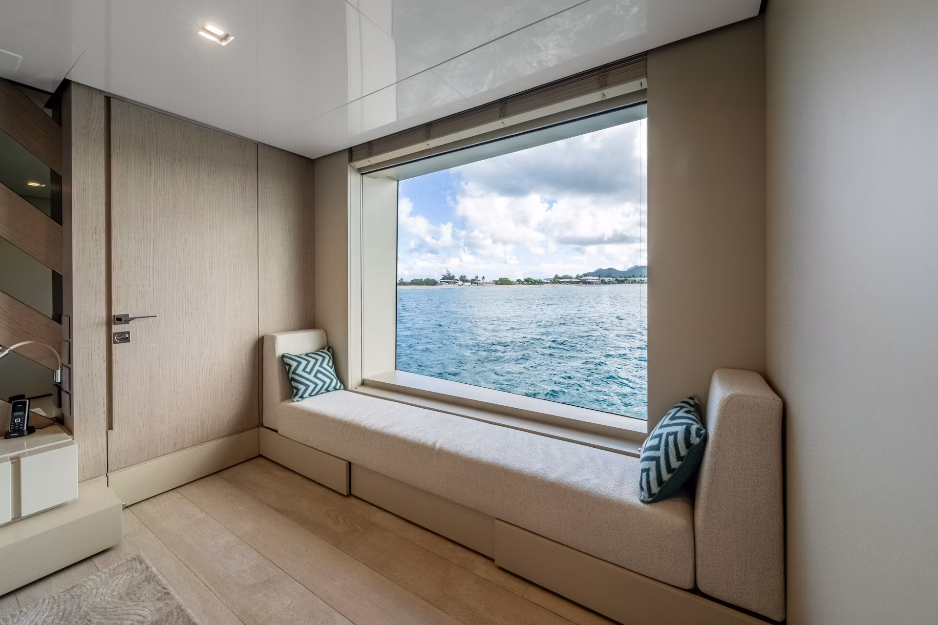 An image of Emocean yacht