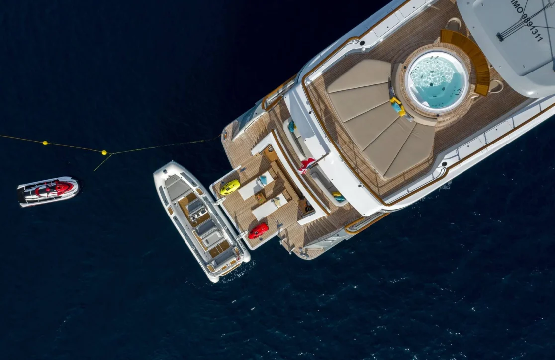 An image of Mana I yacht