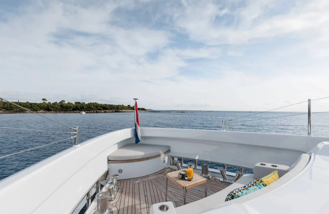 An image of Mana I yacht