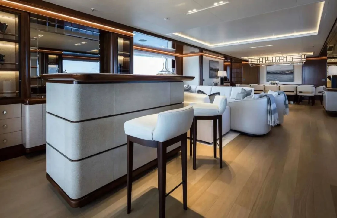 An image of Calex yacht