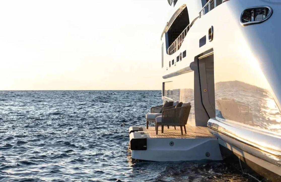 An image of Calex yacht