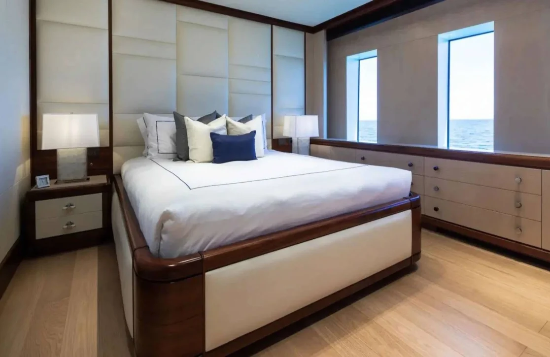 An image of Calex yacht