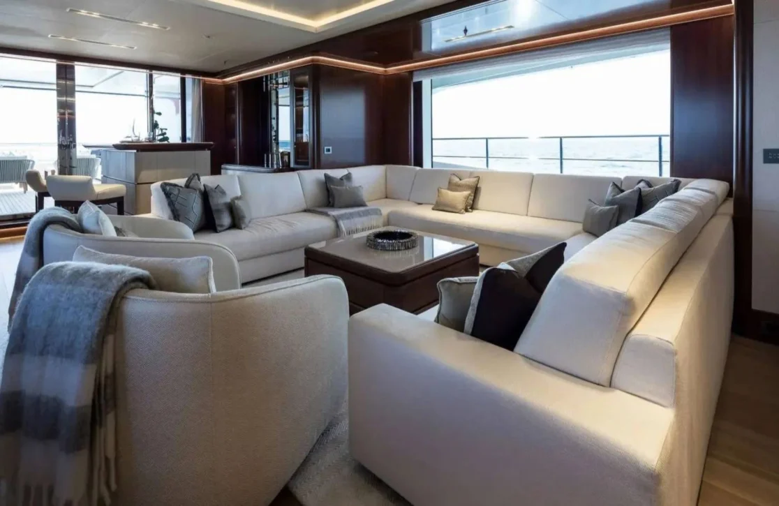 An image of Calex yacht