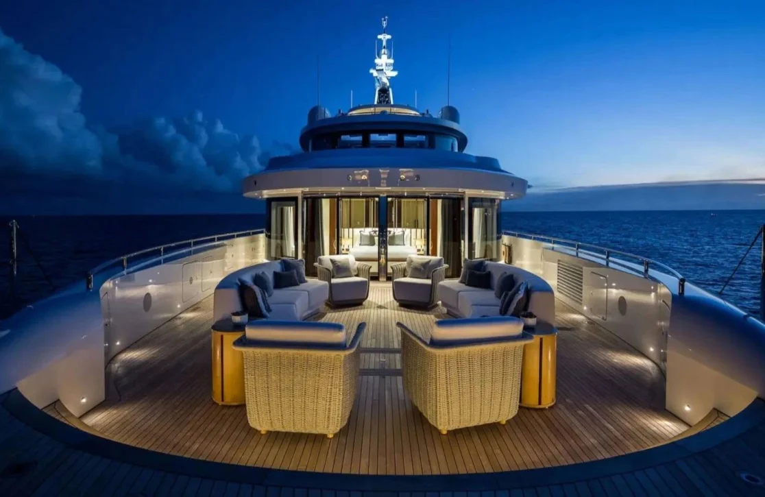 An image of Calex yacht
